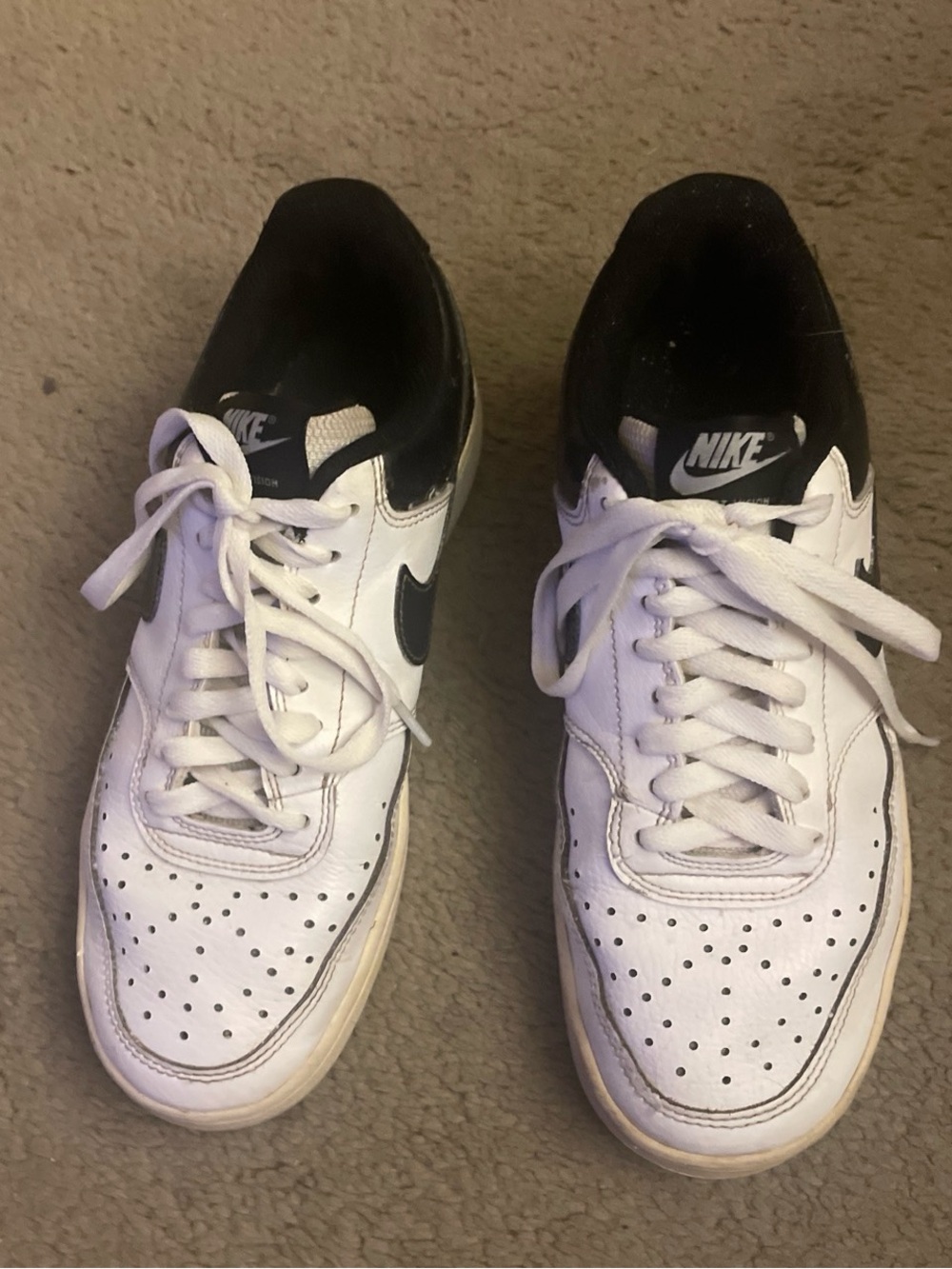 Nike Kids' White and Black Low-Top Sneakers
